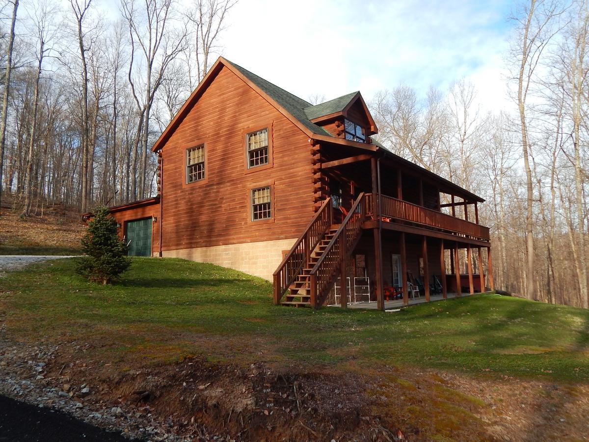 Big Pine Lodge In Hocking Hills Логан Экстерьер фото